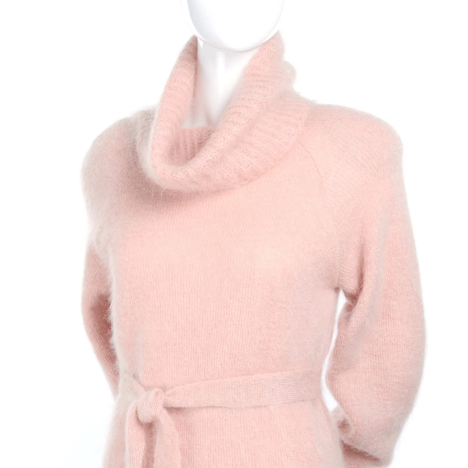 1970s Anne Klein Pink Mohair Vintage Sweater w/ Turtleneck & Tie