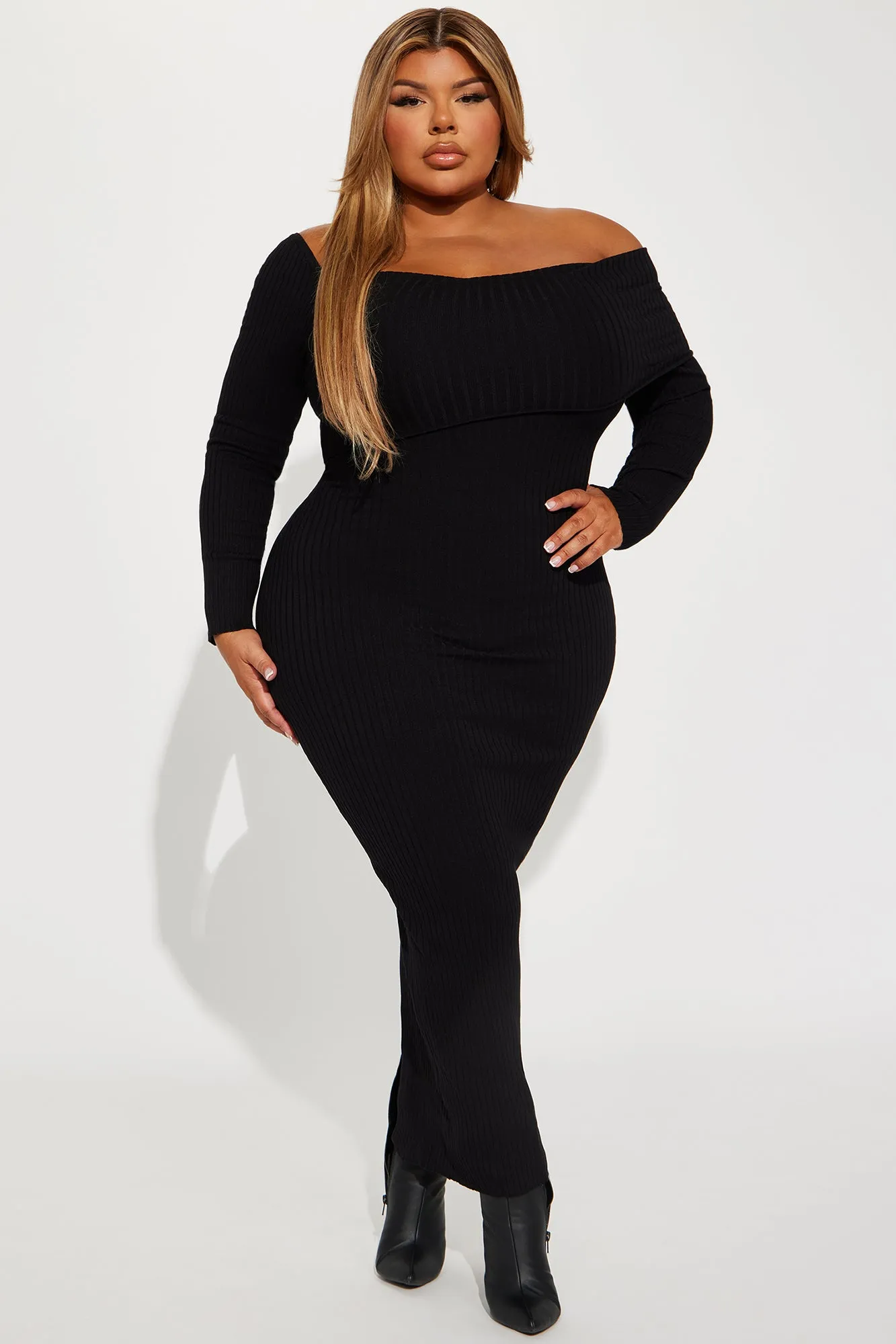 Arya Sweater Maxi Dress - Black