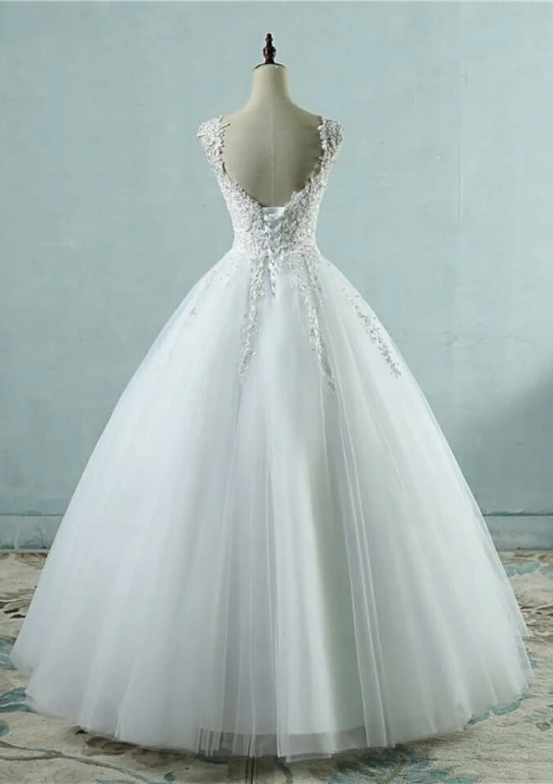 Beading Ball Gown Sweetheart Lace Up Tulle Wedding Dress