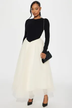 Bella Tulle Maxi Dress - Black/combo