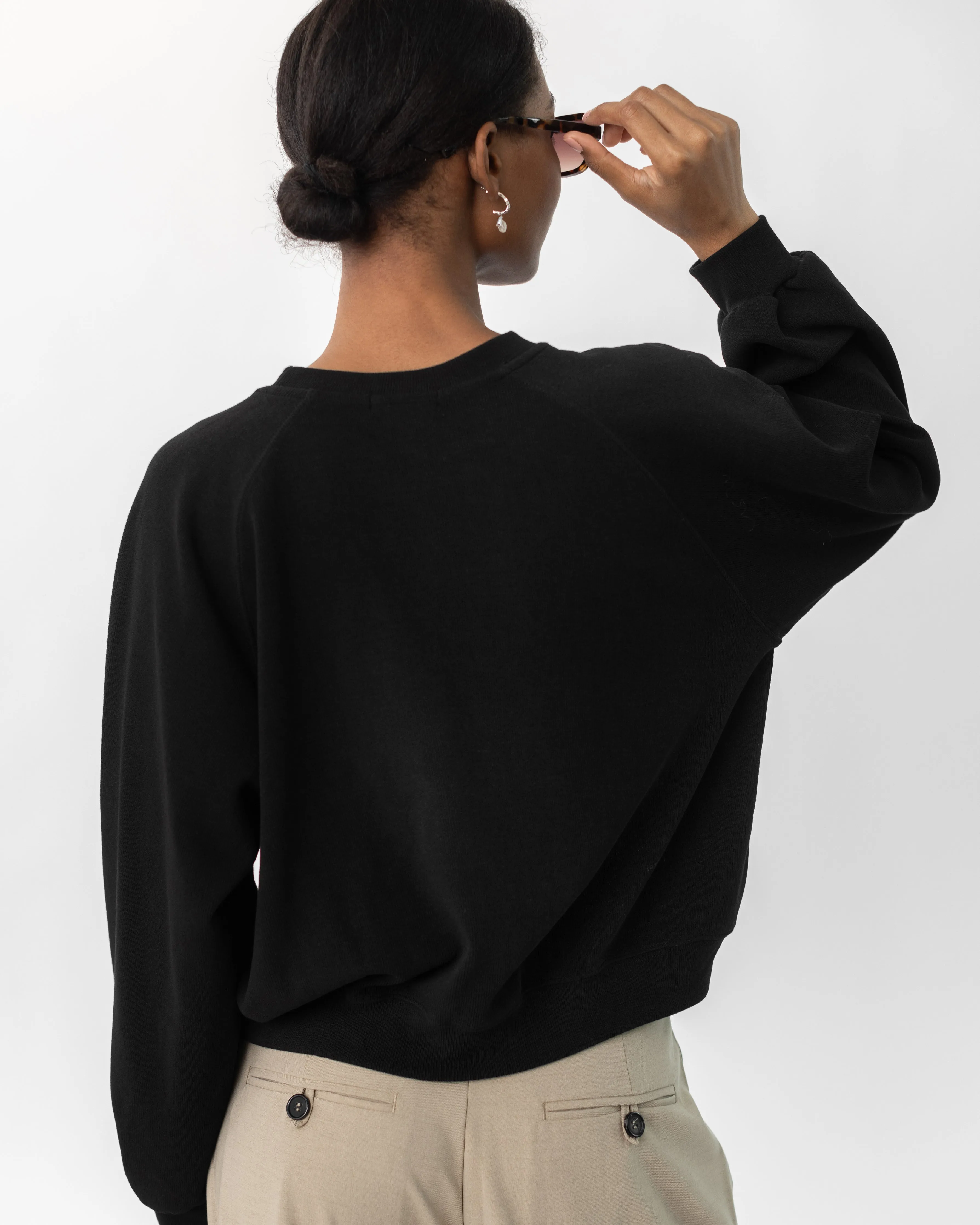 Black Raglan Sleeve Sweatshirt