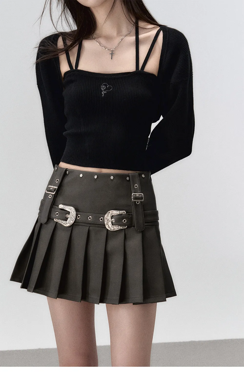 Brown Metallic Belt & Pleated Skirt