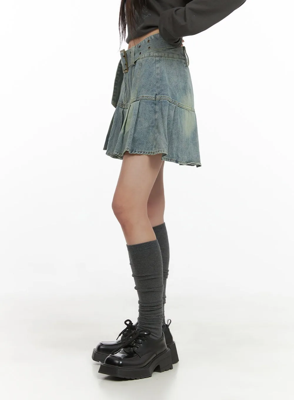 Buckle Pleated Denim Mini Skirt CS403