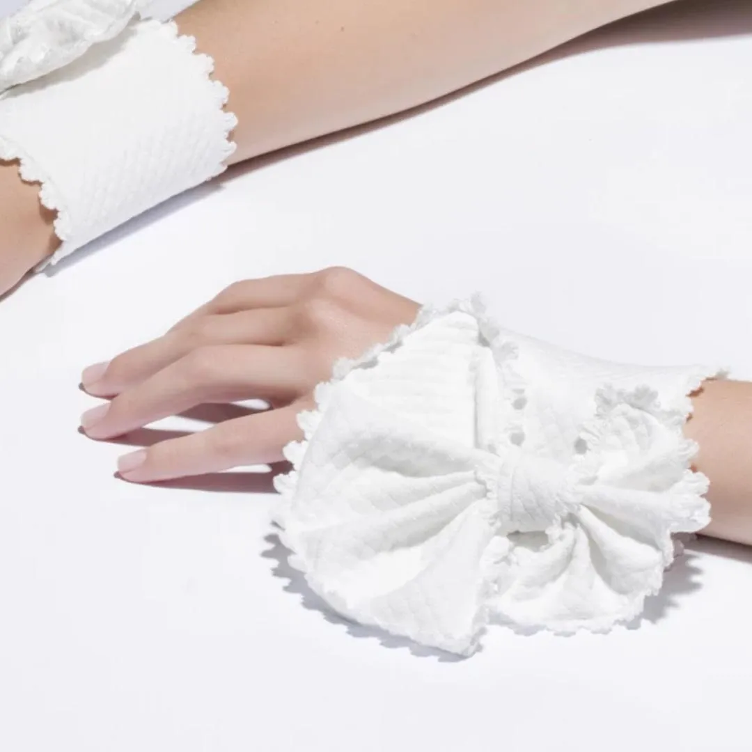 CATHERINE OSTI - MARIE CUFFS (L, WHITE)