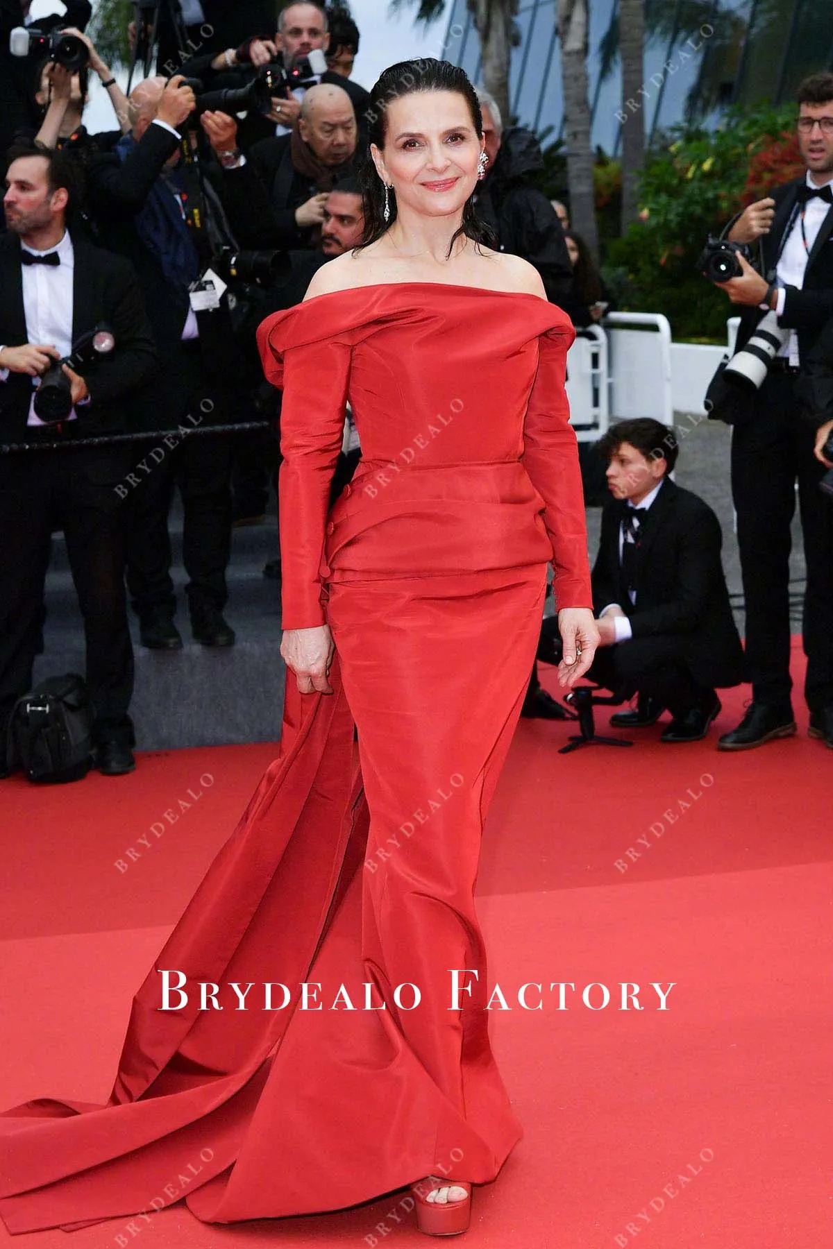 Juliette Binoche Red Taffeta Dress 2024 Cannes Film Festival