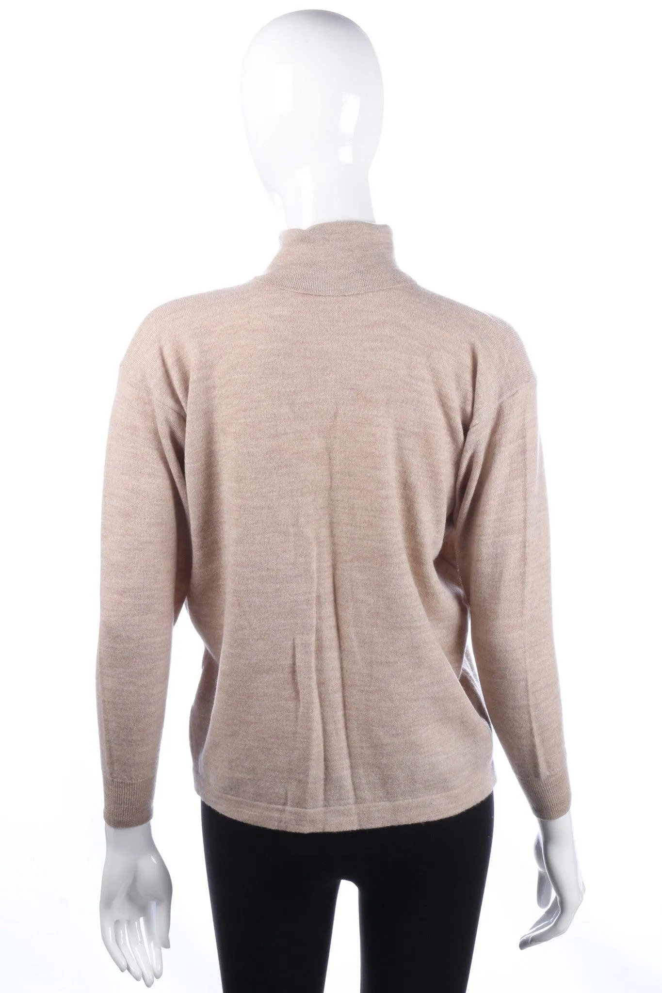 Light roll neck jumper size 12/14