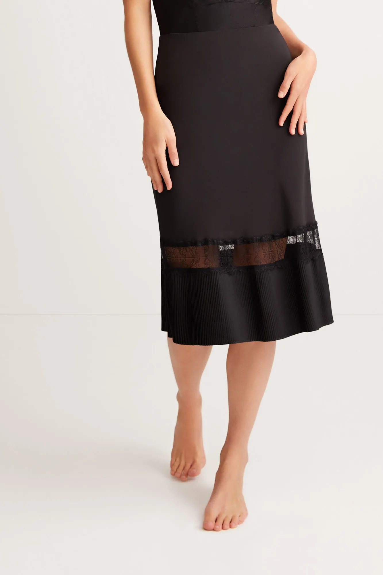 OSIRIS SKIRT {BLACK}