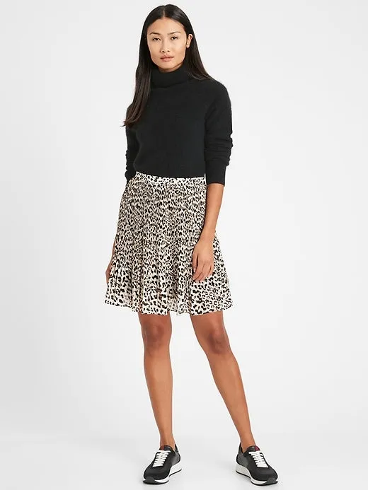 Pleated Mini Skirt in Cheetah Print