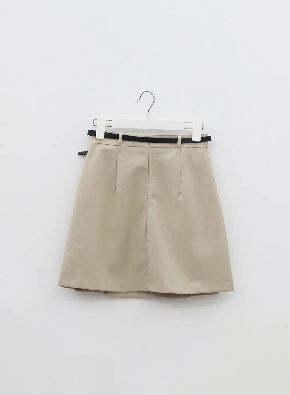 Pleated Mini Skirt with Belt OF317