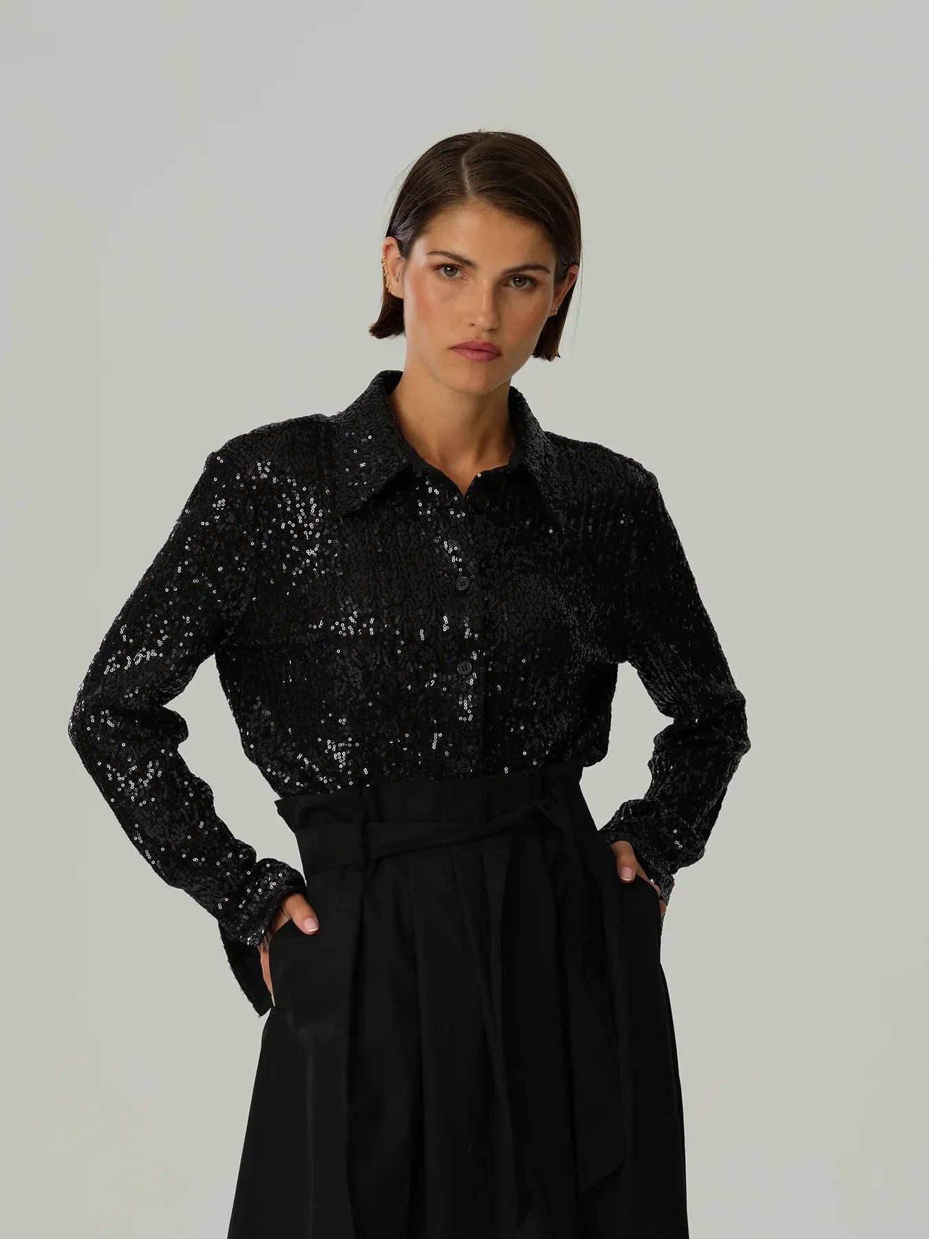 Pointed Collar Sequin Blouse - Black