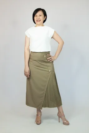 Side Pleated Foldover Skirt