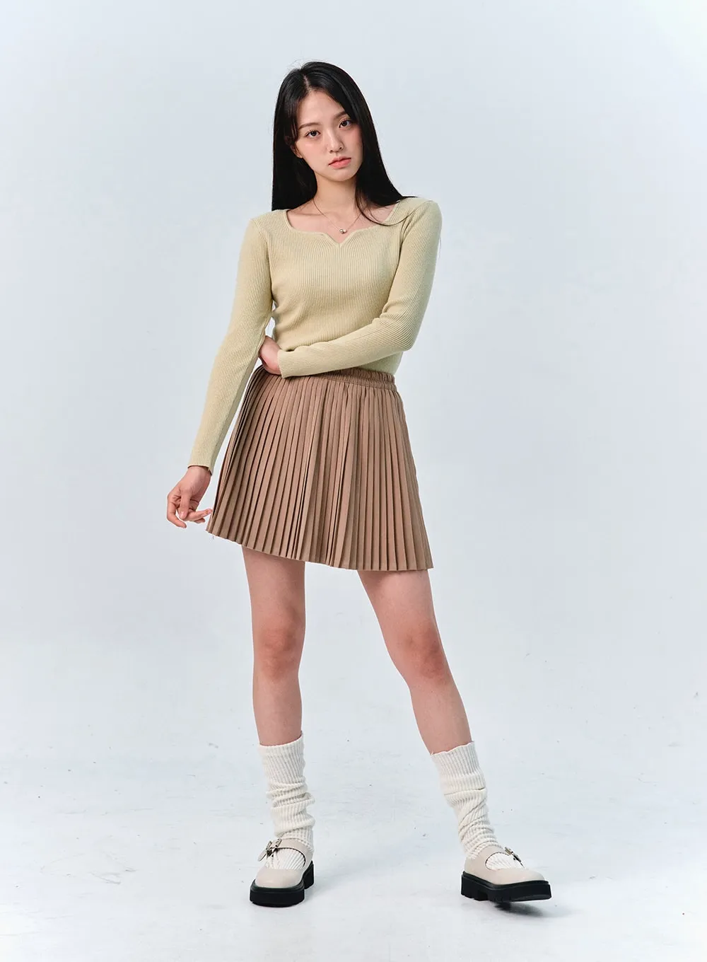 Solid Pleated Mini Skirt OO312