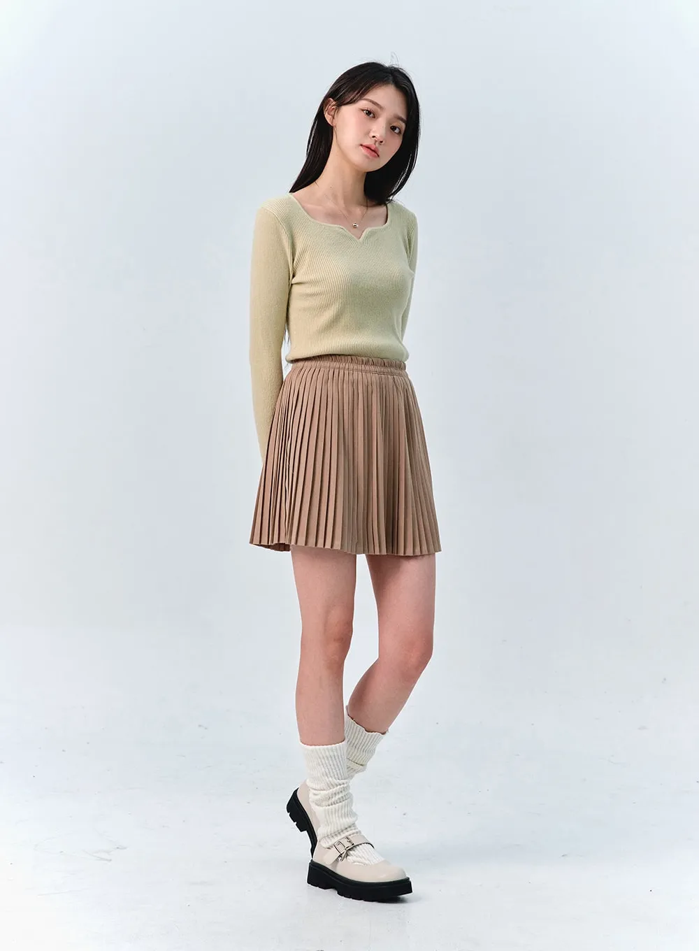 Solid Pleated Mini Skirt OO312