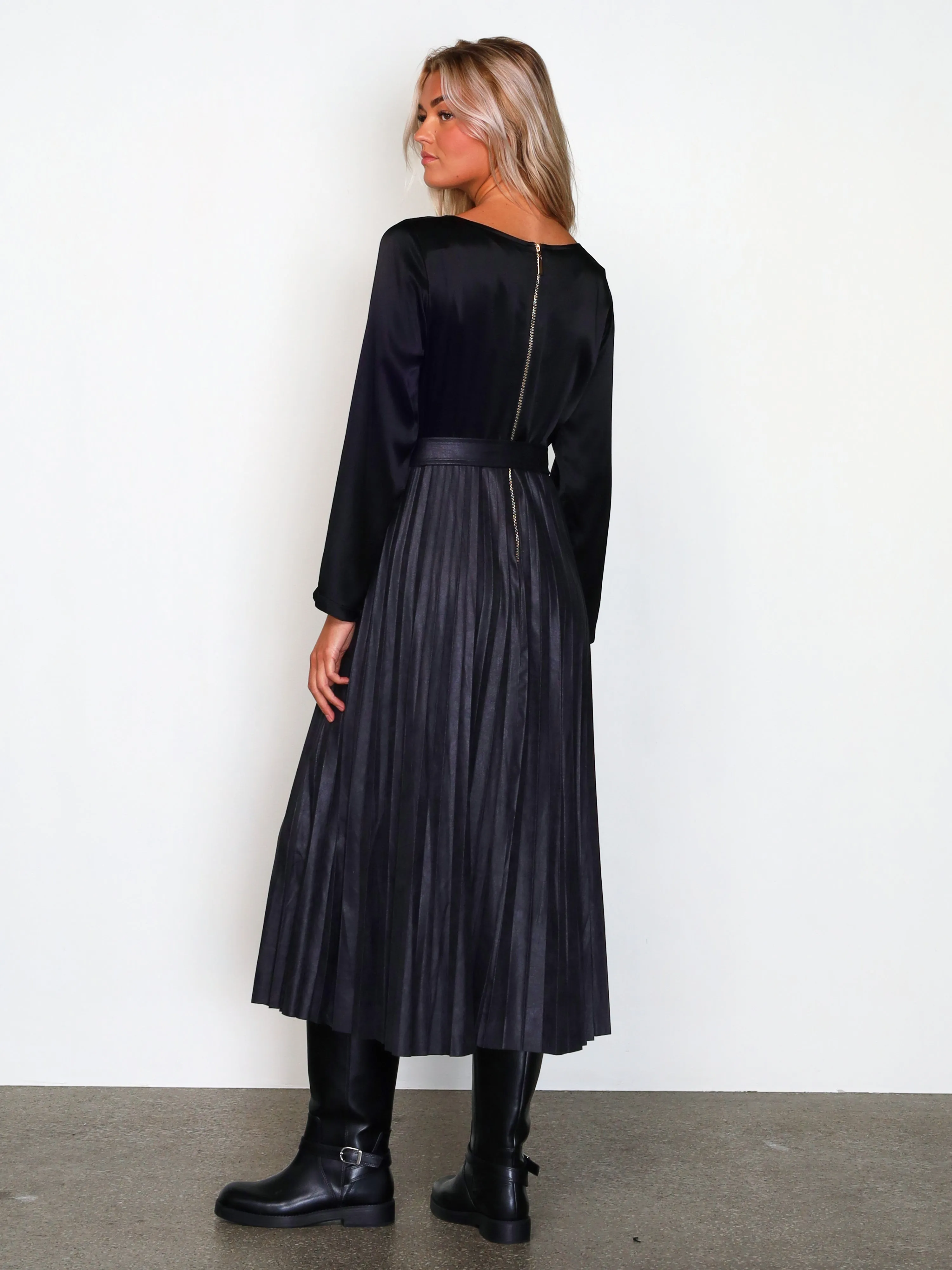 XANA dress - Black